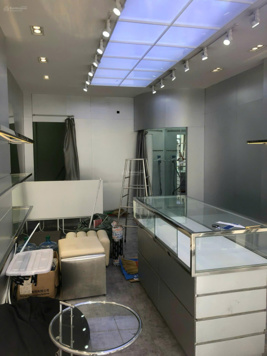 Bán nhà mặt tiền số 1039 - 1041 Lũy Bán Bích, DT: 181.93m2, 1 lầu, giá 38 tỷ TL