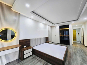 Bán nhà Ba Đình, 6 tầng thang máy thời thượng, Nhà đẹp giá mềm 7.39 tỷ