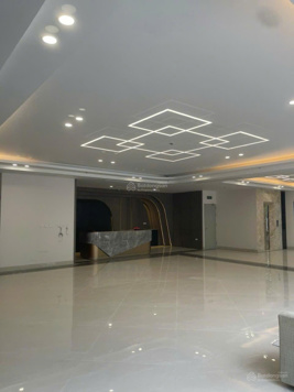 Gia đình cần bán gấp tòa nhà mặt phố Láng, 229 tỷ, 241.6m2, 10 tầng, mặt tiền 21.6m