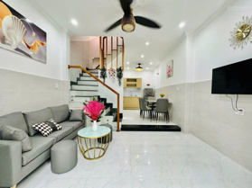 Tôi muốn bán gấp nhà KD cho thuê 18tr/th, Trương Minh Ký, Gò Vấp.Giá 2tỷ79/67,2m2, gần chợ, sổ đẹp