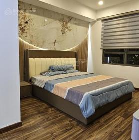 Bán căn hộ chung cư Duplex 144 m2 & 30 m2 sân vườn, sổ hồng vĩnh viễn