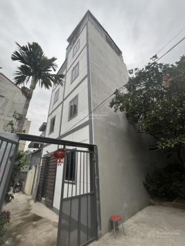 Bán NR 4PN, 3WC, 4 tầng tại trung tâm, Thanh Trì, Hà Nội, giá ưu đãi 4,8 tỷ