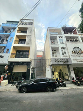 Bán lô đất vị trí siêu đẹp - khu VIP Phan Xích Long, vuông vức, 72m2, sổ hồng chính chủ