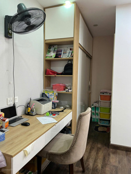 Bán căn hộ Gold Season tòa lâu dài tầng trung đẹp (Giá thương lượng)