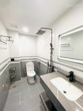 ** CHÍNH CHỦ MUỐN BÁN GẤP NHÀ KHƯƠNG ĐÌNH- THANH XUÂN: 33M, 5 TẦNG, MT 4,5M, NHỈNH 6 TỶ. GẦN PHỐ