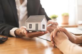 Tặng cho tài sản riêng cần làm thủ tục gì?