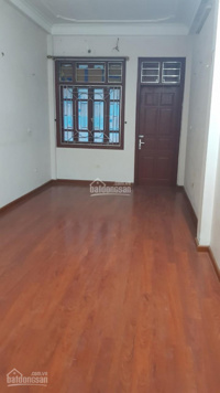 Cho thuê nhà Mỗ Lao gần Big C 45m2, 5 tầng, 16 triệu/tháng ô tô đỗ cửa