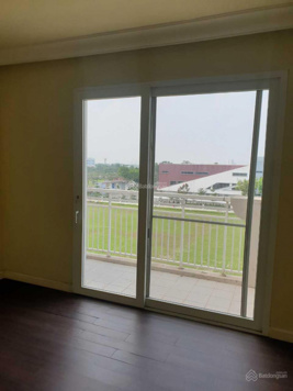 Em Huệ: 0985 302 497 đang có nhiều quỹ căn LK, BT cho thuê tại Splendora, trống sẵn, giá tốt