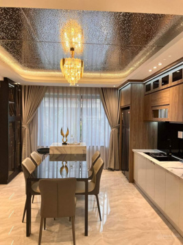 Cho thuê biệt thự siêu đẹp có thang máy đường Đặng Thùy Trâm. DT: 10x24m giá chỉ 45 triệu/tháng
