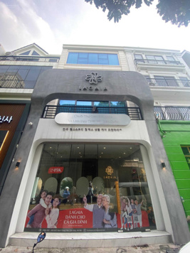 Cho thuê nhà LK 90 Nguyễn Tuân, Thanh Xuân. 75m2 5 tầng, Trang bị ĐH, NL, giá 50 triệu