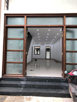 Cho thuê toàn bộ hoặc 1 phần nhà liền kề đường Thời Đại 14 tại OCP3 mọi mục đích