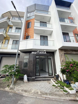 Chính chủ cho thuê nhà đẹp vị trí lô 269, LK 14 đường 20, 50m x 4 tầng, MT 5m, giá thuê 9tr có TL