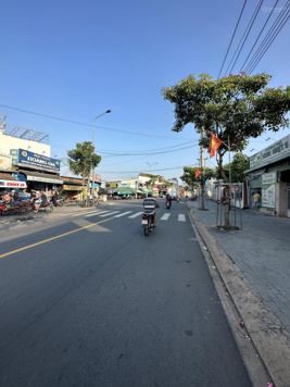 Chủ cần tiền bán gấp lô đất ngang 6m x 22 ngay chợ Chánh Mỹ, Thủ Dầu Một, Bình Dương