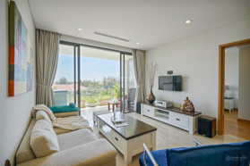 BÁN GẤP căn hộ view biển 103m2 resort Ocean Suite Đà Nẵng! Full nội thất, KD 30-40tr / tháng