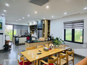 Cho thuê lâu dài biệt thự đẹp tại FPT City, 4PN, có hồ bơi, không gian xanh rất đẹp