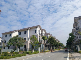 Chính chủ bán biệt thự góc view vườn hoa rẻ nhất thị trường