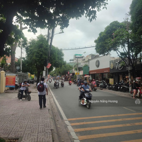 Cực hiếm - nhà mặt tiền Phú Châu ngay cổng Bệnh Viện Thủ Đức - 10 năm mới có nhà bán