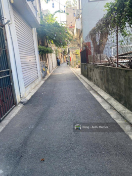 Hàng hiếm Ngô Xuân Quảng, Trâu Quỳ. 42m2 đất lô góc, ô tô thông, giá chỉ hơn 5 tỷ