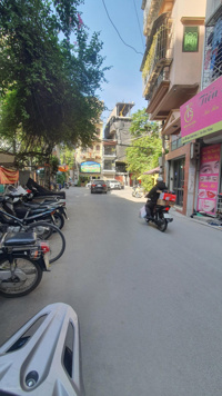 Gia đình cần bán mảnh đất 65m2, MT 5m thuộc phố Tôn Đức Thắng, Đống Đa. Ô tô tránh nhau