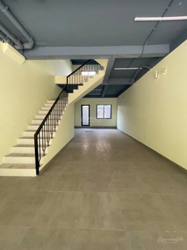 Nhà ngay sát khu Smartcity đông dân cư, thuận tiện kinh doanh, buôn bán, văn phòng