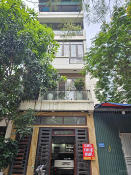 Chính chủ cho thuê nhà liền kề 5 tầng 60m2 tại khu đất dịch vụ. Hoàng Liệt. Hoàng Mai. Hà Nội