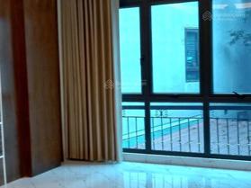 Nhà khu Xuân La - Tây Hồ - gara ô tô 7 chỗ - nhà 6 tầng ở luôn DT 41m2 - MT 4,5m - giá 11,65 tỷ