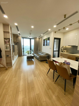 Bán gấp căn 2PN (94m2) full nội thất, sổ đẹp, tầng đẹp, giá 7.7tỉ - LH 0969 838 788