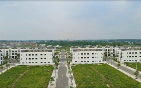 Chính chủ cần bán lô đất 75m2 sổ hồng riêng. LH 0961 571 940