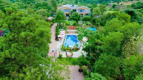 Cần chuyển nhượng Homestay 4000m2 khai thác 400tr/tháng tại Vân Hòa, Ba Vì