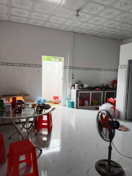 Bán nhà Thành phố Bến Tre , 158m 2PN 2WC sổ thể hiện đường đi khu dân cư hiện hữu