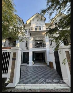 Cho thuê liền kề biệt thự khu A Gleximco nhà hoàn thiện 4 tầng. Giá chỉ 20tr/ tháng