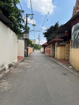 Giá nào cũng bán, lô đất ô tô tránh thôn Hàn Lạc, Phú Thị, Gia Lâm, bán đất tặng nhà 1,5 tầng