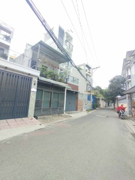 Bán Nhà Mặt Tiền Tân Chánh Hiệp, Quận 12 - Vừa Ở Vừa Kinh Doanh - Giá Rẻ 4.3 Tỷ.