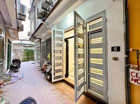 Chính chủ bán nhà 30m2 ngõ 89 Thanh Lân, Thanh Trì, Hà Nội gần trường ĐH Kinh Doanh Công Nghệ.