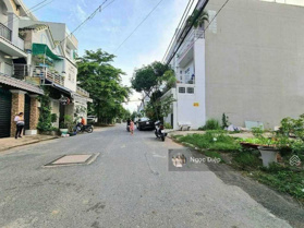 Ngộp vốn bán gấp đất đường Tôn Đức Thắng, Phường 6, Cà Mau cách Toyota Cà Mau 500m, 120m2/550tr,SHR