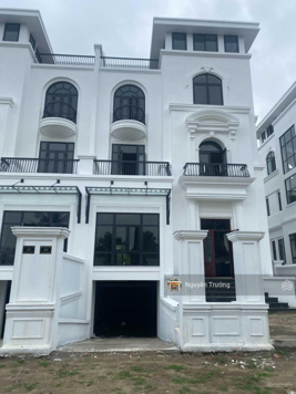 Cần bán cắt lỗ nhanh căn shophouse 2 mặt tiền, full nội thất nhận nhà ngay, giá tốt nhất thị trường