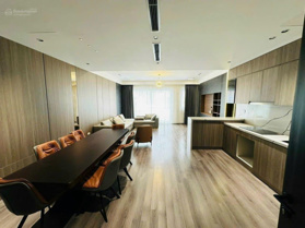 Bán nhà đẹp dân xây, DT 30 m2, 50 m2, giá 4 tỷ, 13 tỷ, LH 0372 818 314