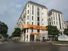 Cần bán cắt lỗ gấp căn shophouse 2 mặt tiền, view công viên, view hồ, giá tốt nhất thị trường