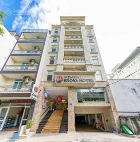 Bán khách sạn đi bộ ra bãi tắm Thuỳ Vân 1 trệt 7 lầu 47 phòng đang KD tốt, giá 56 tỷ