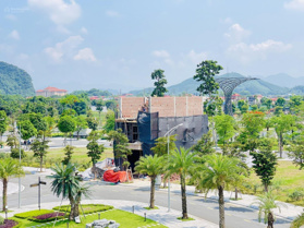 Tin siêu hot đất vàng trao tay - nhận ngay siêu xe. Sở hữu lô đất chỉ từ 2,5 tỷ/lô