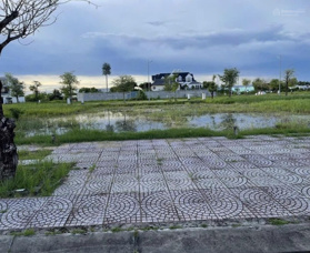 Cần bán gấp đất gần UBND TP Cà Mau, MT Đinh Tiên Hoàng, P1, 120m2 SHR full thổ cư 100%