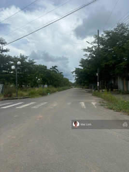 Bán đất chính chủ ngay mặt tiền đường số 9C xã Lý Văn Lâm, TP. Cà Mau với DT 117m2, SHR