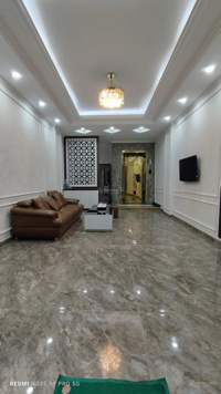 Bán nhà Phan Kế Bính- 12 Đào Tấn DT 35m2 5 tầng thang máy MT 5,6m giá 7,5 tỷ LH E Trường 0985 342 385