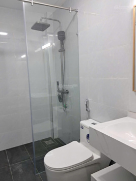 Tôi CC bán nhà ngõ 196 Hồ Tùng Mậu, nhà xây để ở nên chăm chút đầu tư rất kỹ, ô tô đỗ vào nhà