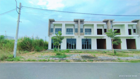 Giá 1tỷ200, nhà phố 1 trệt 1 lầu KĐT Hoàng Tâm TP. Cà Mau