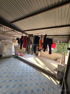 Cần bán gấp nhà 2,5 tầng đường ô tô tránh phố Vũ Hựu chỉ 3,2 tỷ