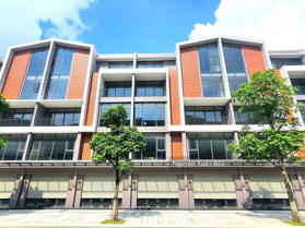 Biệt thự 2 mặt tiền đường 20m ngay cụm nhà ở xã hội 43 tòa và công viên nước giá 13,5 tỷ, 100m2