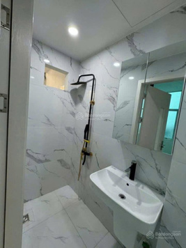 Thang máy 6 tầng 39m2 full nội thất Yên Phúc giáp kđt Văn Quán ô tô tới cửa - tiện văn phòng 8.5 tỷ