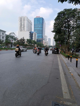 BÁN NHÀ NGÕ 91 PHỐ NGUYỄN CHÍ THANH, PHÂN LÔ, Ô TÔ, KINH DOANH, LÀM VĂN PHÒNG, CTY 42M x 5 TẦNG