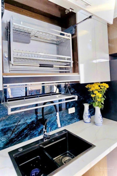 Bán gấp căn nhà lô góc 2 thoáng đường Lương Khánh Thiện, quận Hoàng Mai, 6 tầng thang máy nhà đẹp